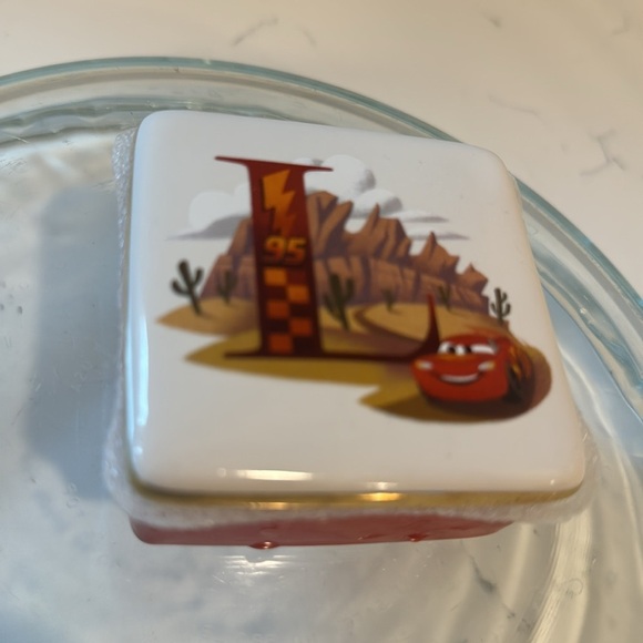 Disney Radiator Springs Lightening McQueen Box Letter L NWT - Picture 2 of 7